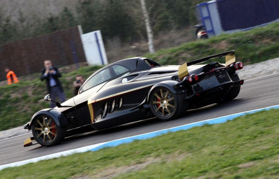  Tramontana R 2009 года  (фото 21 из 47)